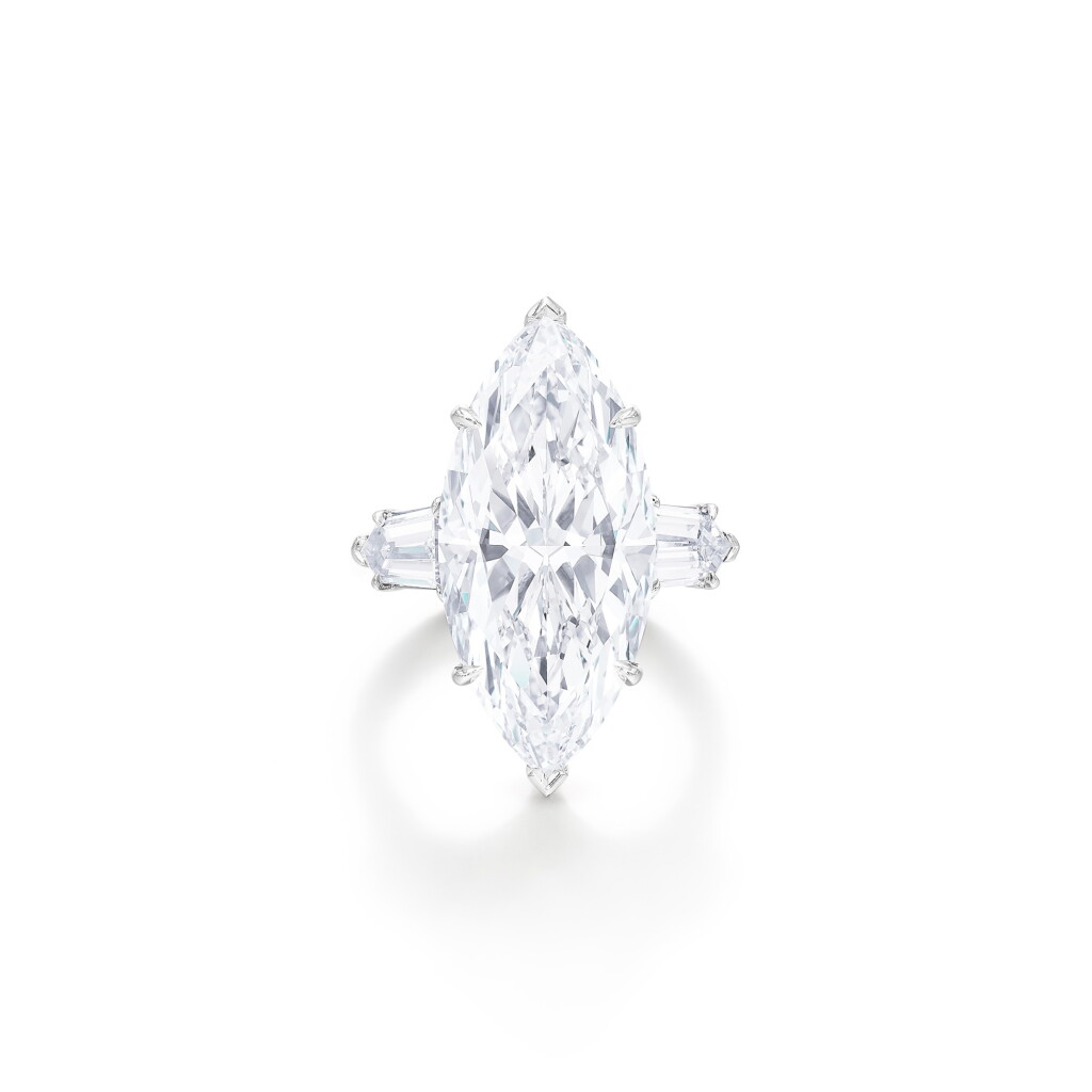 View full screen - View 1 of Lot 1812. Diamond Ring | 寶格麗 | 10.10克拉 欖尖形 D色 完美無瑕 鑽石 戒指.