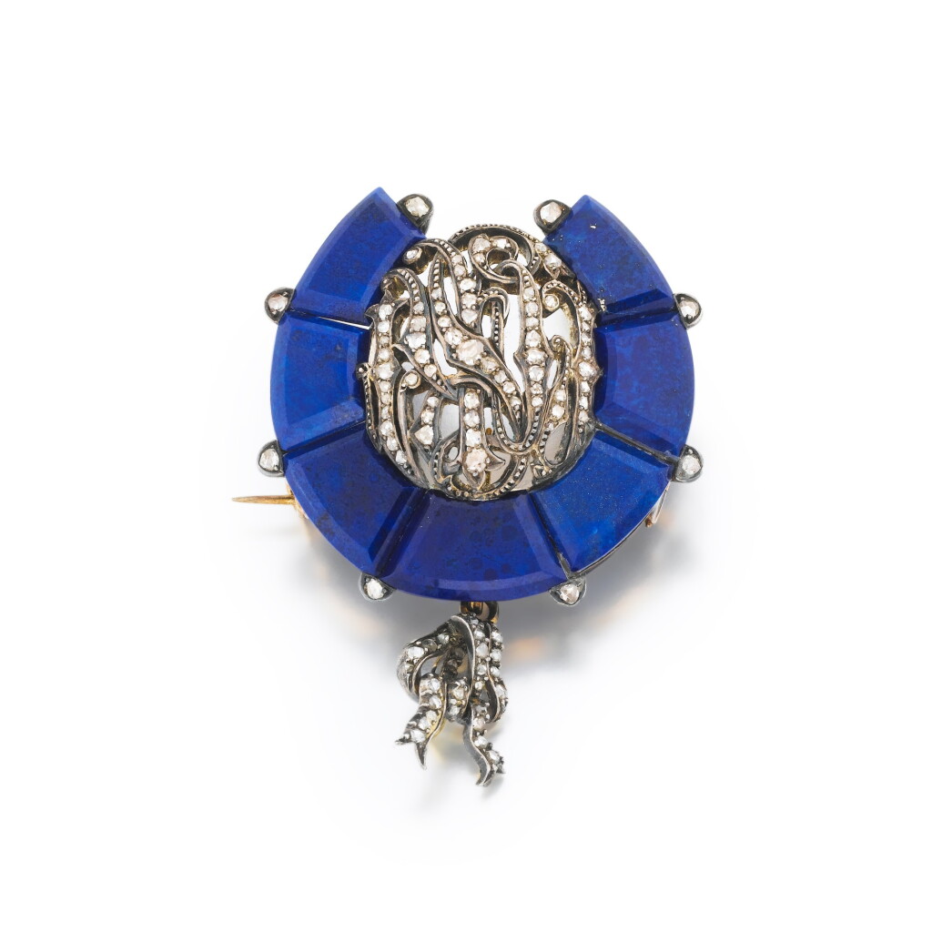 View full screen - View 1 of Lot 332. Broche-pendentif lapis-lazuli et diamants | Lapis-lazuli and diamond brooch-pendant.