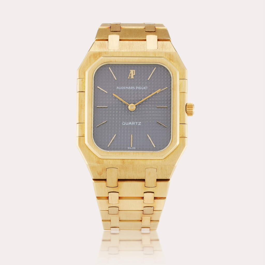 View full screen - View 1 of Lot 130. Reference 6005BA Royal Oak | A yellow gold wristwatch with bracelet, Circa 1981.