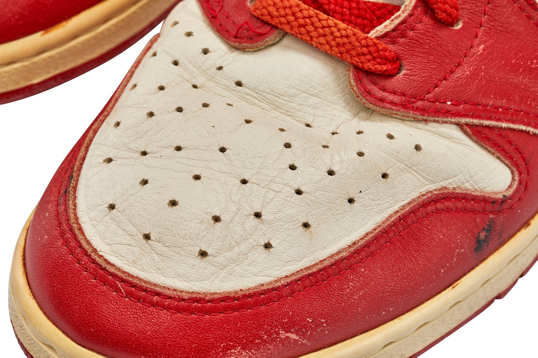 1985 exhibition game air jordan 1s