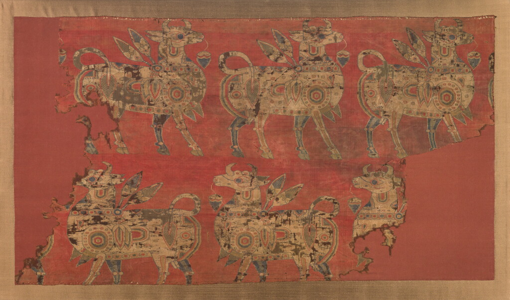 View full screen - View 1 of Lot 125. A silk samite fragment with winged bulls, Central Asia, Sogdiana, 7th/8th century.