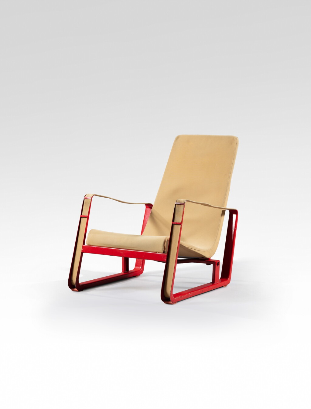 View full screen - View 1 of Lot 52. Fauteuil de repos, modèle Cité .