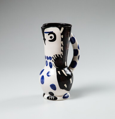 View full screen - View 1 of Lot 292. Cruchon hibou.