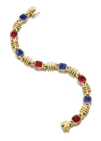 View full screen - View 1 of Lot 509. PINK TOURMALINE AND AMETHYST BRACELET, BULGARI.