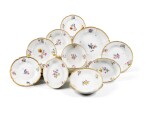 A Meissen porcelain part service, 18th century, circa 1740 - 1750 Partie de service en porcelaine de Meissen du XVIIIe siècle, vers 1740-1750