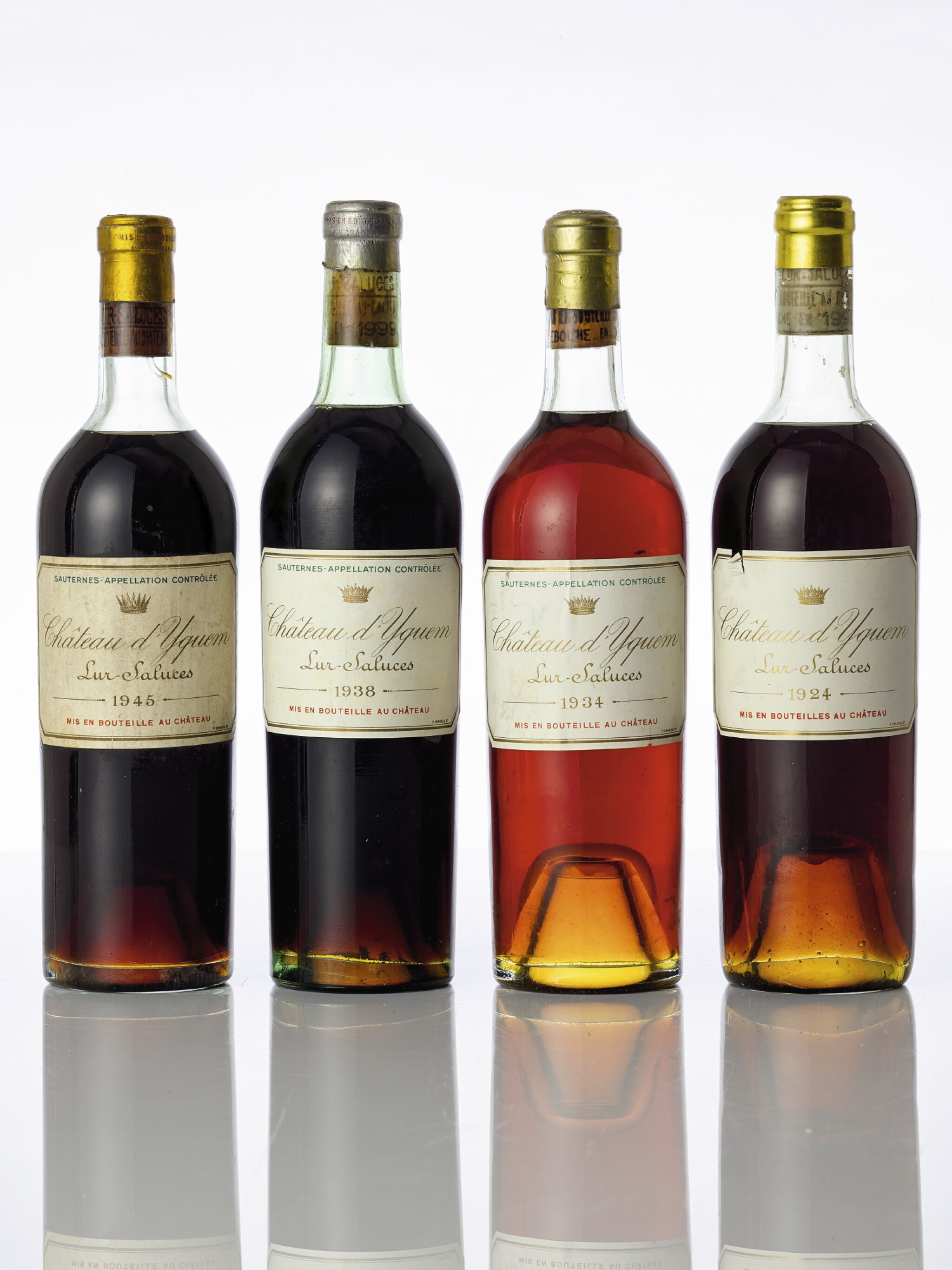 Ch teau D Yquem 1945 1 BT Wines From The Cellar Of Joseph Lau Part ch-teau-d-yquem-1945-1-bt-wines-from-the-cellar-of-joseph-lau-part