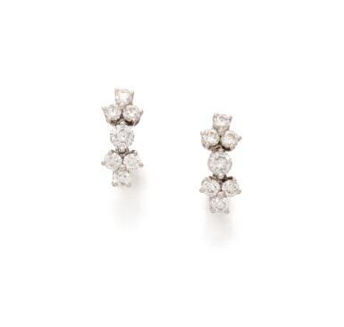 View full screen - View 1 of Lot 64. TIFFANY & CO. | DIAMOND EARRINGS (PAIO DI ORECCHINI IN DIAMANTI).