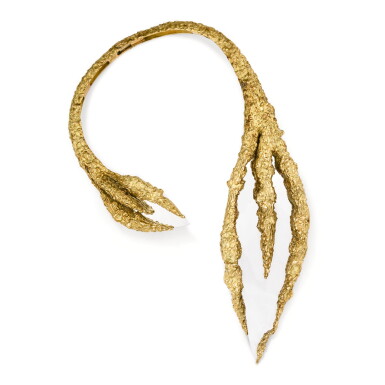 View full screen - View 1 of Lot 183. COLLIER OR, CHAUMET, VERS 1970 | GOLD NECKLACE, CHAUMET, 1970S.