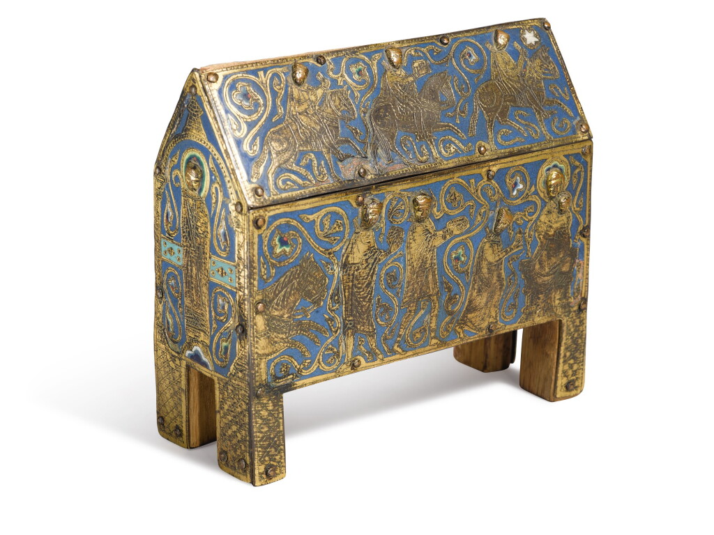 View full screen - View 1 of Lot 736. Châsse with the Adoration of the Magi.
