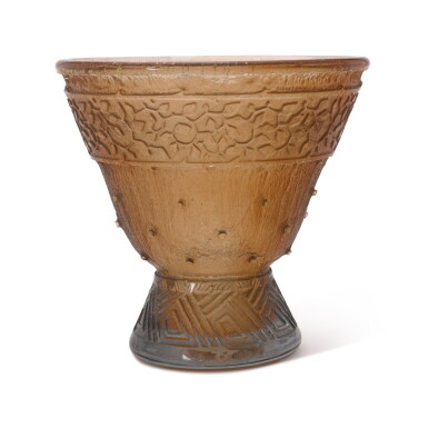 View full screen - View 1 of Lot 575. Large vase, circa 1930.