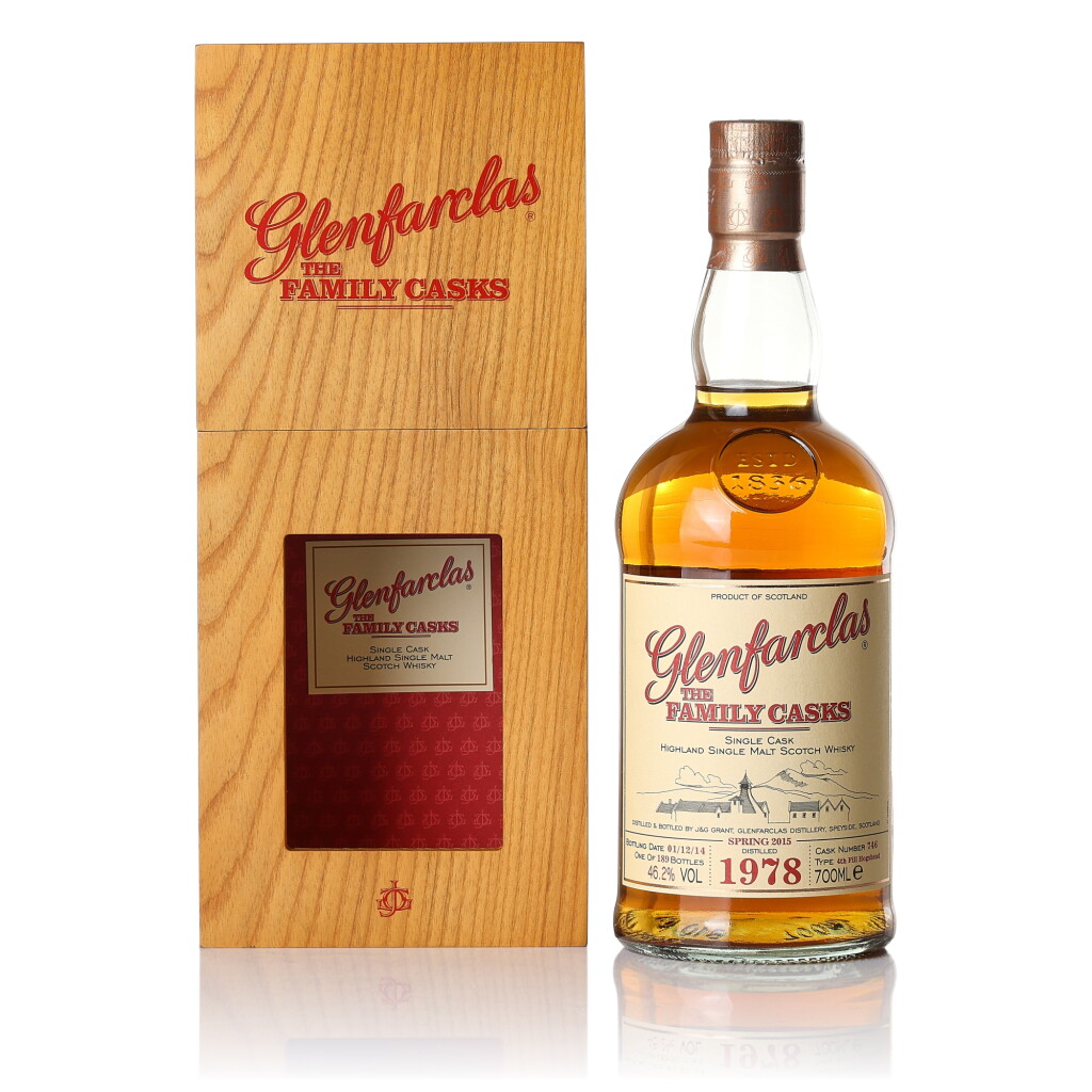 View full screen - View 1 of Lot 3333. Glenfarclas Family Casks #746 46.2 abv 1978 (1 BT70).