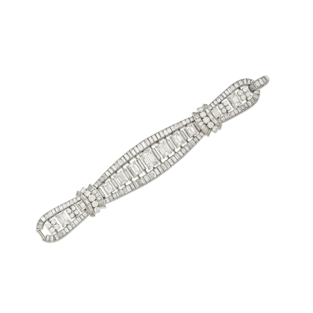 View full screen - View 1 of Lot 162. Diamond Bracelet .