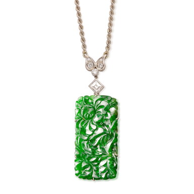 View full screen - View 1 of Lot 566. Jadeite and Diamond Pendent Necklace | 天然翡翠 配 鑽石 項鏈.