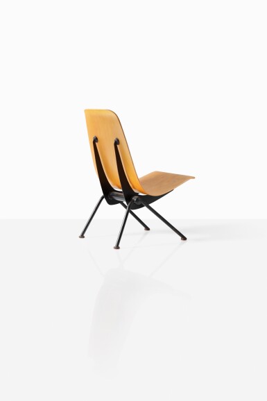 View full screen - View 1 of Lot 37. Fauteuil léger n°336, dit Antony.