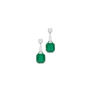 View full screen - View 1 of Lot 426. PAIR OF EMERALD AND DIAMOND EARRINGS, MARTIN KATZ | 祖母綠配鑽石耳環一對,Martin Katz.