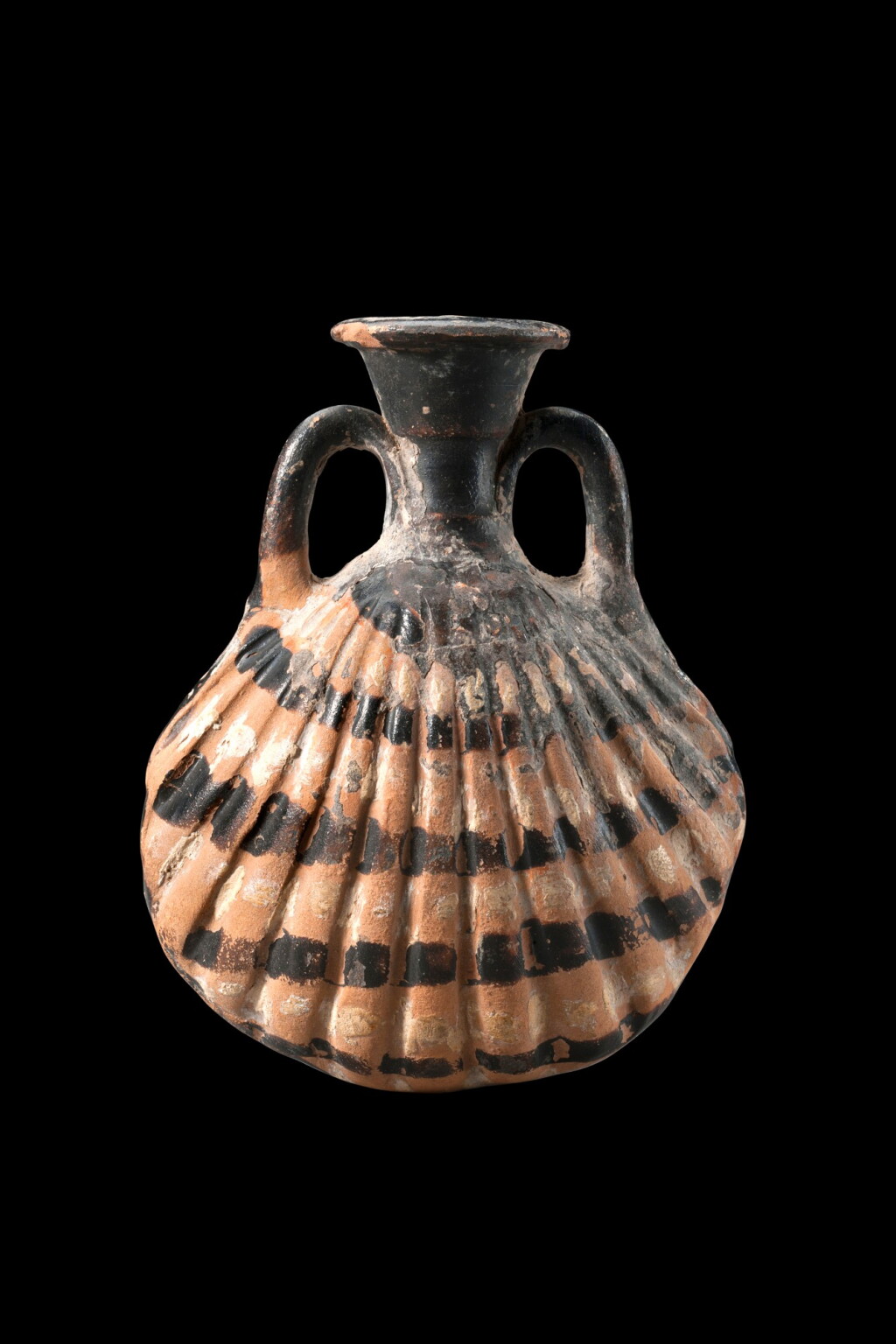 View full screen - View 1 of Lot 175. An Attic Amphoriskos, circa late 5th/early 4th Century B.C..