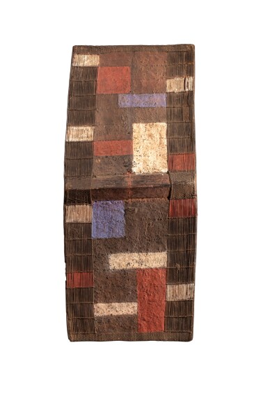 View full screen - View 1 of Lot 130. Bouclier, Topoke, République Démocratique du Congo | Topoke shield, Democratic Republic of the Congo.