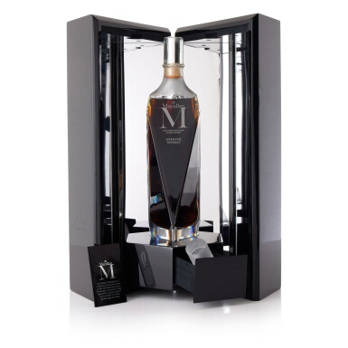 View full screen - View 1 of Lot 8028. The Macallan M Decanter 2018 Release 44.5 abv NV (1 BT70).