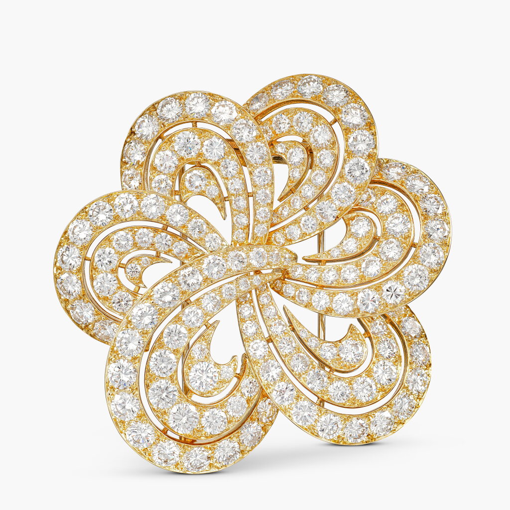 View full screen - View 1 of Lot 1688. Diamond Brooch | 梵克雅寶 | 鑽石 胸針.