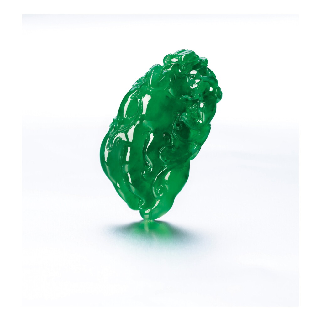 View full screen - View 1 of Lot 1669. JADEITE CARVING 天然翡翠雕「碧瑤佛手」.