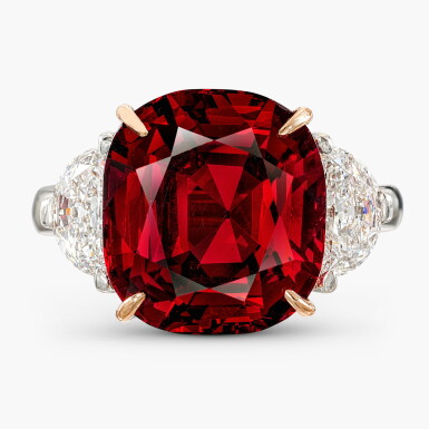 View full screen - View 1 of Lot 1694. Spinel and Diamond Ring | 9.37克拉 天然「緬甸」未經加熱尖晶石 配 鑽石 戒指.