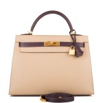 Hermès Horseshoe Stamp (HSS) Bicolor Trench and Raisin Sellier Kelly 32cm of Epsom Leather with Brushed Gold Hardware