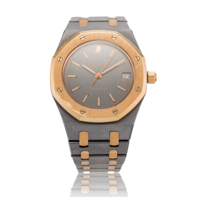 View full screen - View 1 of Lot 7. Reference 14790TR Royal Oak | A tantalum and pink gold wristwatch with date and bracelet, Circa 1993 | 愛彼 14790TR 型號 Royal Oak | 鉭金屬及粉紅金鍊帶腕錶備日期顯示,約1993年製.