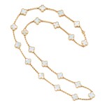 VAN CLEEF & ARPELS | 'VINTAGE ALHAMBRA' MOTHER-OF-PEARL NECKLACE 梵克雅寶 | 'Alhambra' 珍珠母項鏈