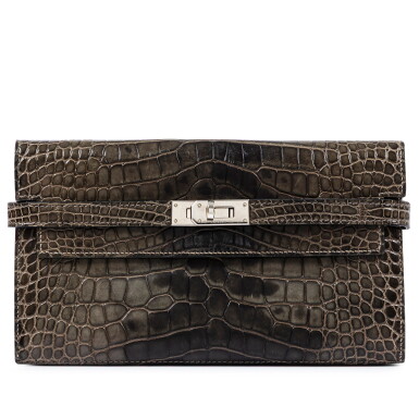 View full screen - View 1 of Lot 424. Gris Matte Mississippiensis Alligator Kelly Wallet Palladium Hardware, 2009.