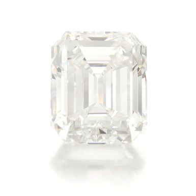 View full screen - View 1 of Lot 38. UNMOUNTED DIAMOND (DIAMANTE SCIOLTO) .