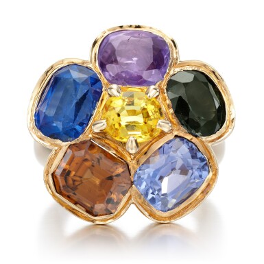 View full screen - View 1 of Lot 20. Gem set ring, 'Églantine', 1950s.