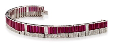 View full screen - View 1 of Lot 1620. RUBY AND DIAMOND BRACELET | 紅寶石 配 鑽石 手鏈﹙ 紅寶石共重約19.85卡拉﹚.