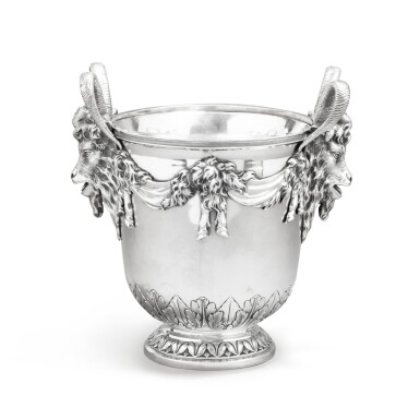 View full screen - View 1 of Lot 138. A silver wine cooler, St Petersburg, 1805 | Rafraîchissoir en argent, St Petersbourg, 1805.