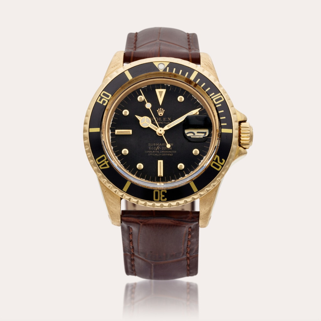 View full screen - View 1 of Lot 561. Reference 1680 Submariner | A yellow gold automatic wristwatch with date, Circa 1971.