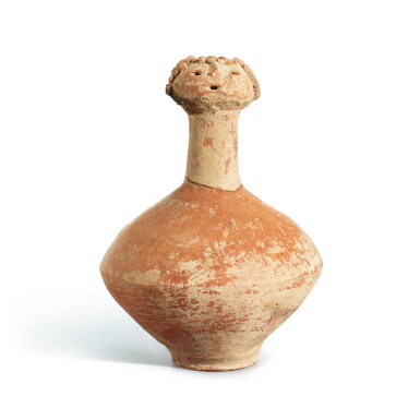 View full screen - View 1 of Lot 805. An extremely rare red pottery human-form bottle vase Yangshao culture, Banpo phase, 4800-3500 B.C. 仰韶文化 半坡類型 紅陶人首瓶.