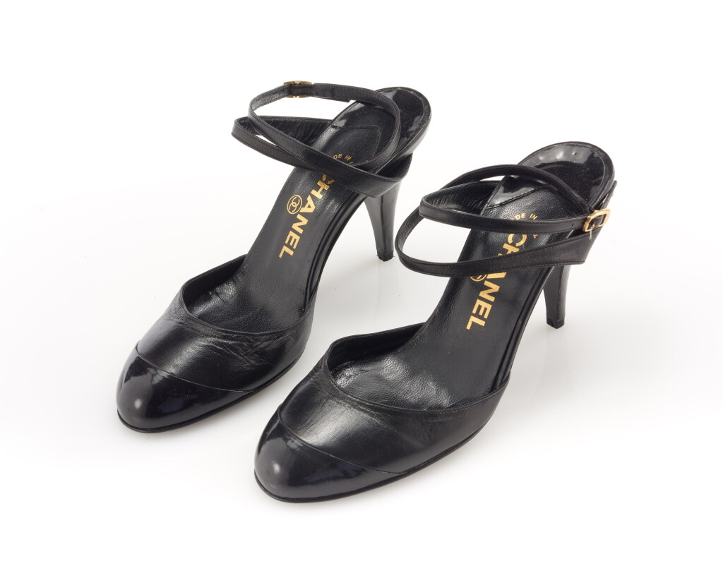 View full screen - View 1 of Lot 125. Pair of black leather and patent leather sandals.