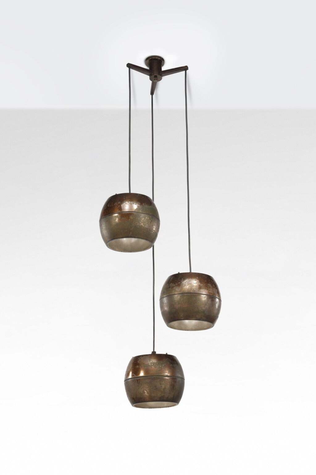 View full screen - View 1 of Lot 516. Ceiling light.