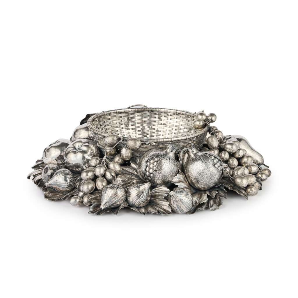 View full screen - View 1 of Lot 126. An Italian Silver Fruit Basket Centerpiece, Mario Buccellati, 20th Century.