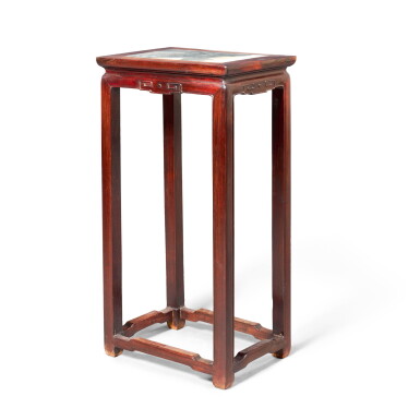 View full screen - View 1 of Lot 315. A MARBLE-INSET HONGMU STAND, QING DYNASTY, 19TH CENTURY | 清十九世紀 紅木嵌大理石面香几.