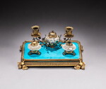 Encrier en porcelaine à glaçure turquoise, Dynastie Qing, époque Kangxi (1662-1722), la porcelaine blanche peut-être Mennecy, XVIIIe siècle et monture de bronze doré, XIXe siècle