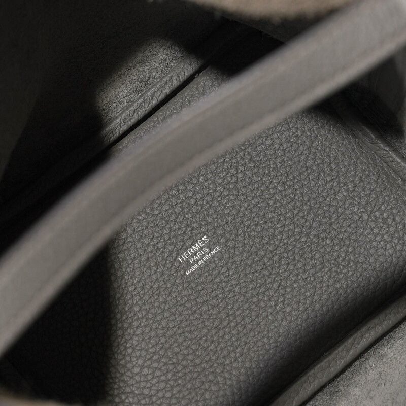Cover image 0