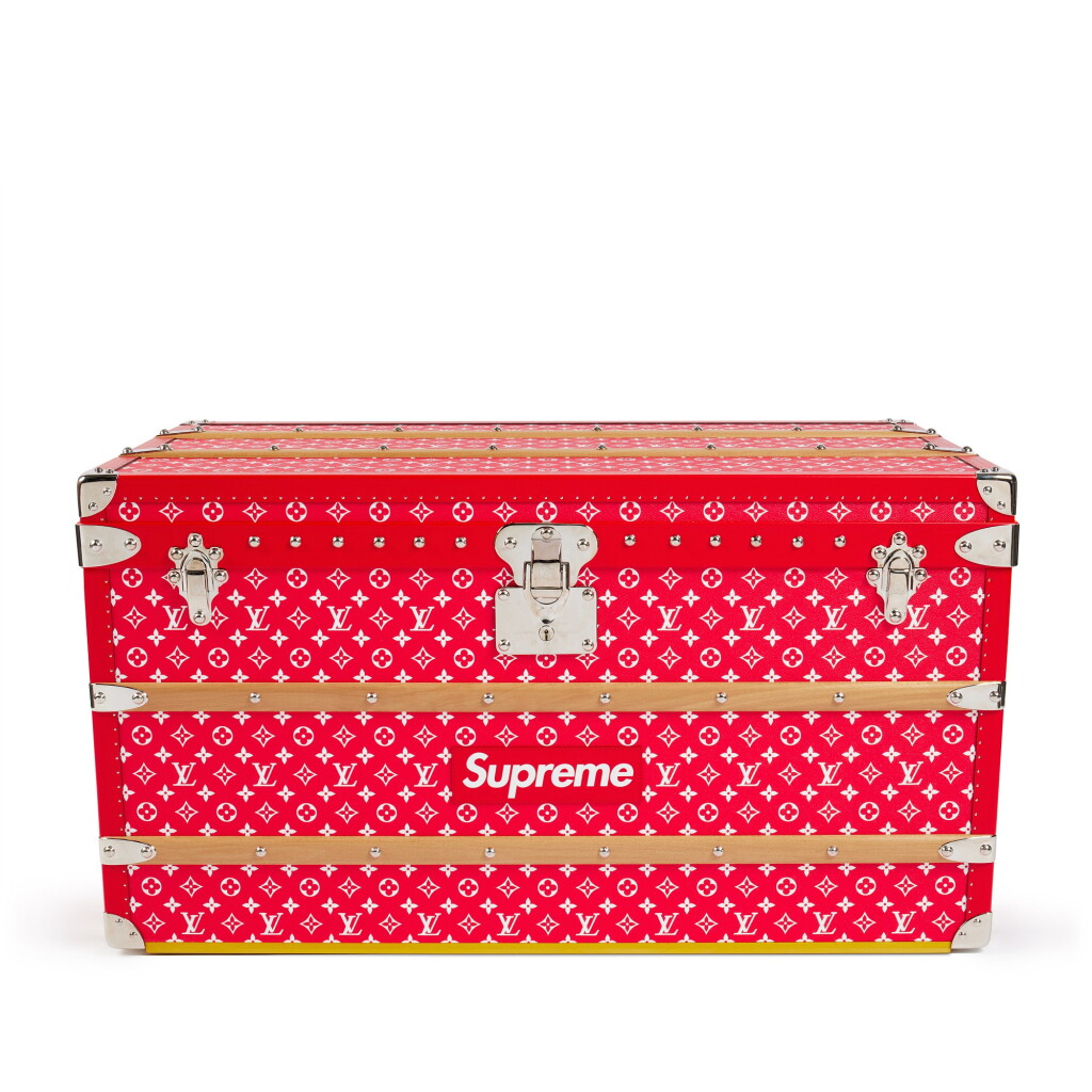 全萤幕检视 - 查看43Red and White Monogram Coated Canvas Malle Courrier 90 Trunk Silver Hardware, 2017的1