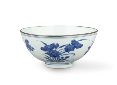 View full screen - View 1 of Lot 279. A blue and white ‘flower’ bowl, China, Qing Dynasty, Kangxi period.