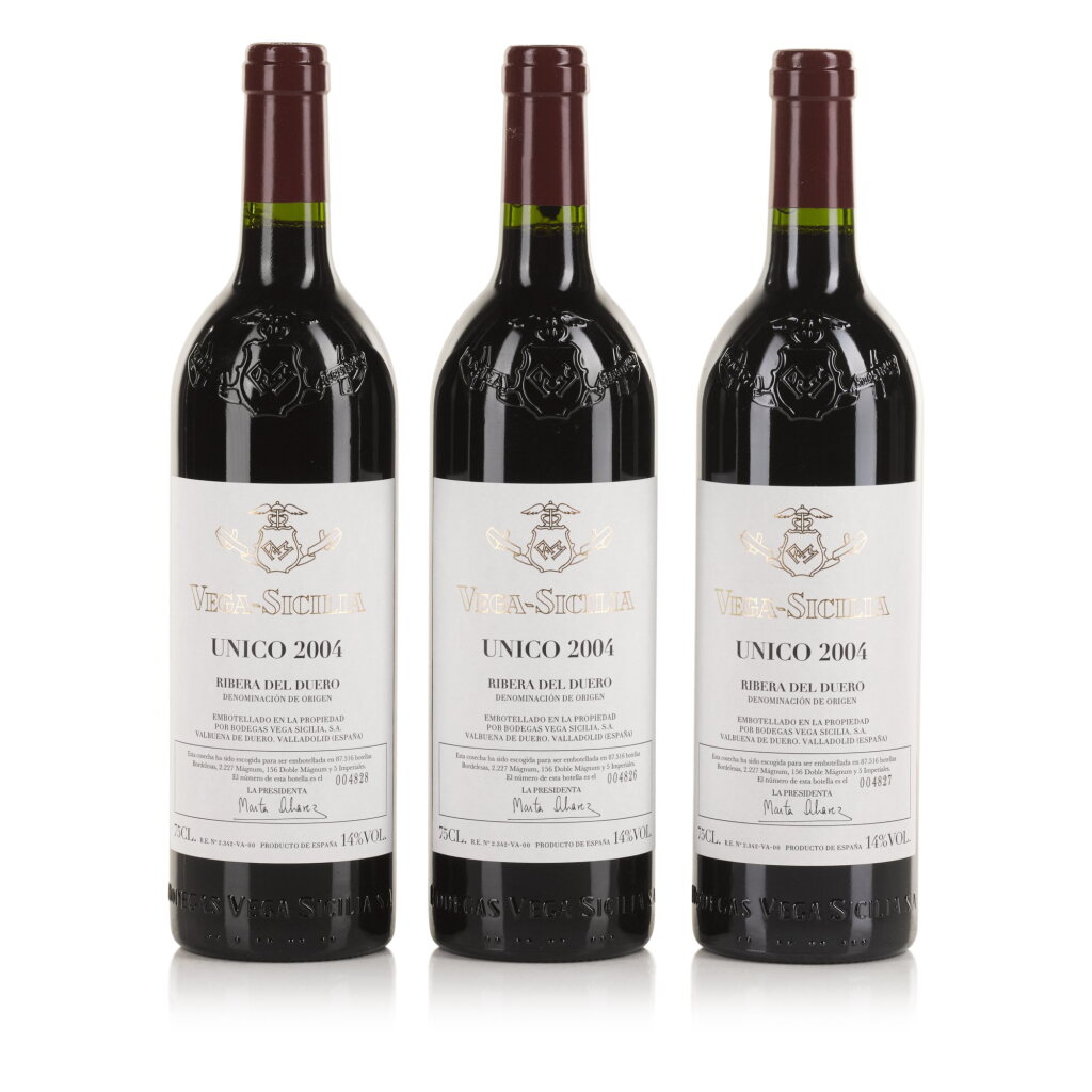 View full screen - View 1 of Lot 406. Vega Sicilia 'Unico' 2004 (3 BT).