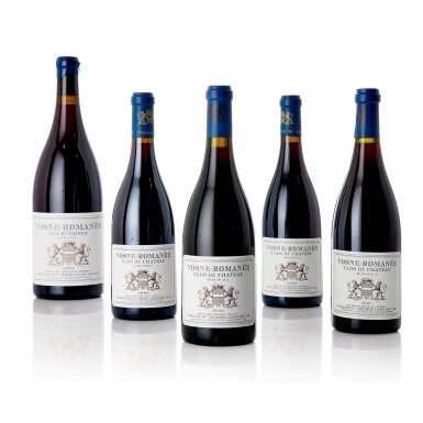 View full screen - View 1 of Lot 9301. Vosne Romanée, Clos du Château 2004 Domaine du Comte Liger-Belair (5 BT).