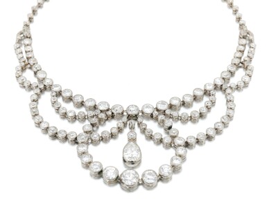 View full screen - View 1 of Lot 25. Diamond necklace/tiara (Collana/tiara in diamanti), 1910.