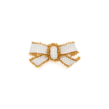 View full screen - View 1 of Lot 47. DIAMOND BROOCH, DAVID WEBB.