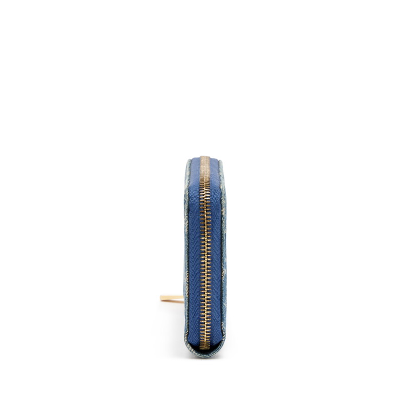 Cover image 0