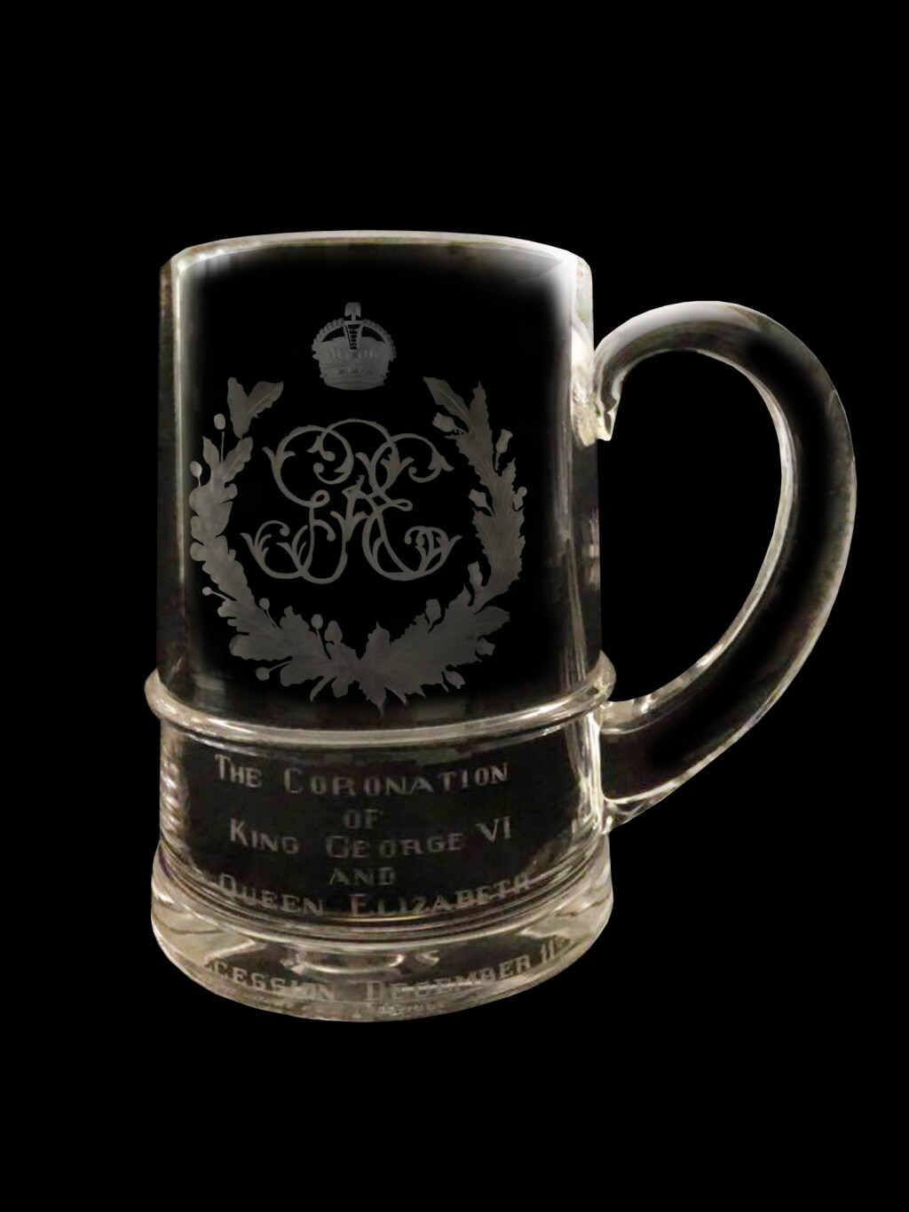 全萤幕检视 - 查看15An engraved tankard celebrating the coronation of King George VI and Queen Elizabeth, 1937的1