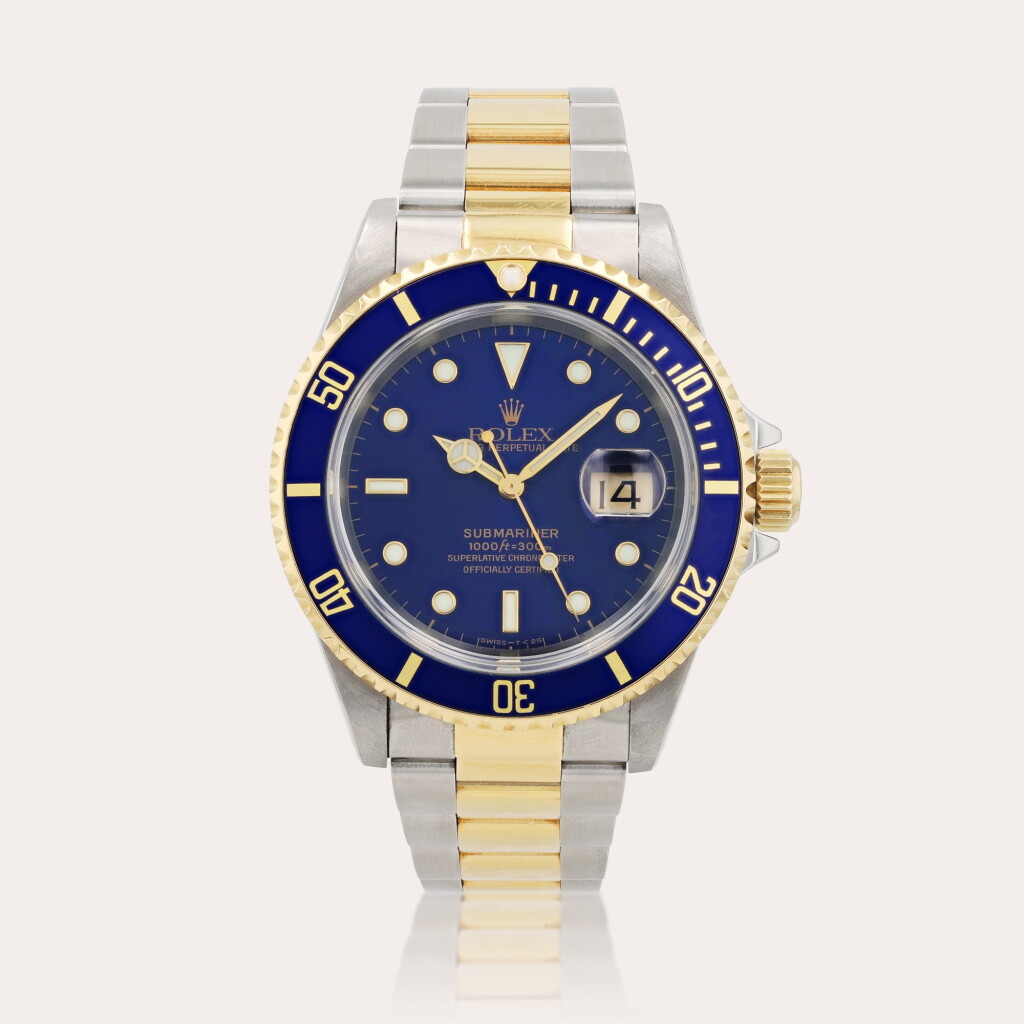 View full screen - View 1 of Lot 369. Submariner, reference 16613 Montre bracelet en acier et or jaune avec date | Stainless steel and yellow gold wristwatch with date and bracelet Vers 1997 | Circa 1997.